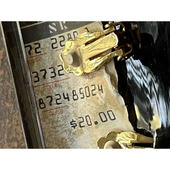 Gold Toned Half Moon & Green Clip On Earrings NWT VTG Sears Roebuck? 1980s - Picture 12 of 13